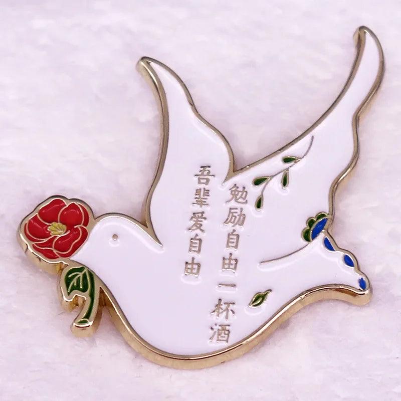 Cartoon Animal Enamel Brooch Kitty Frog Lapel Pin Jacket Backpack Decoration Gifts