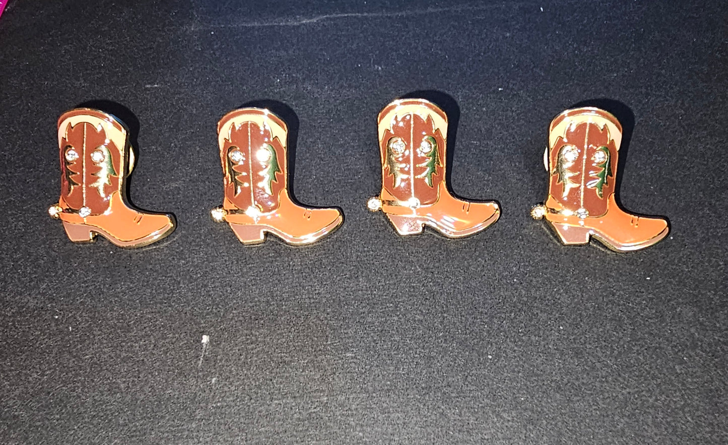 Cowboy boot pin - brown